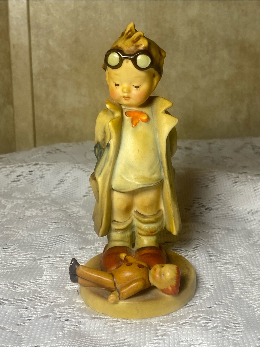 1930s Original Geobel Hummel Doctor Figurine #127 Early Stamps